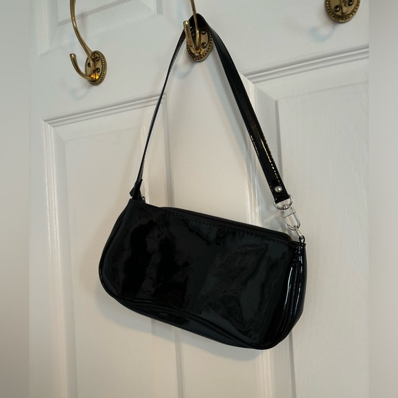 Black glossy shoulder bag SHEIN - Picture 2 of 2